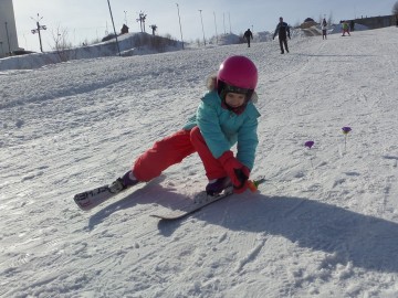Родителям - как обучить ребёнка горным лыжам